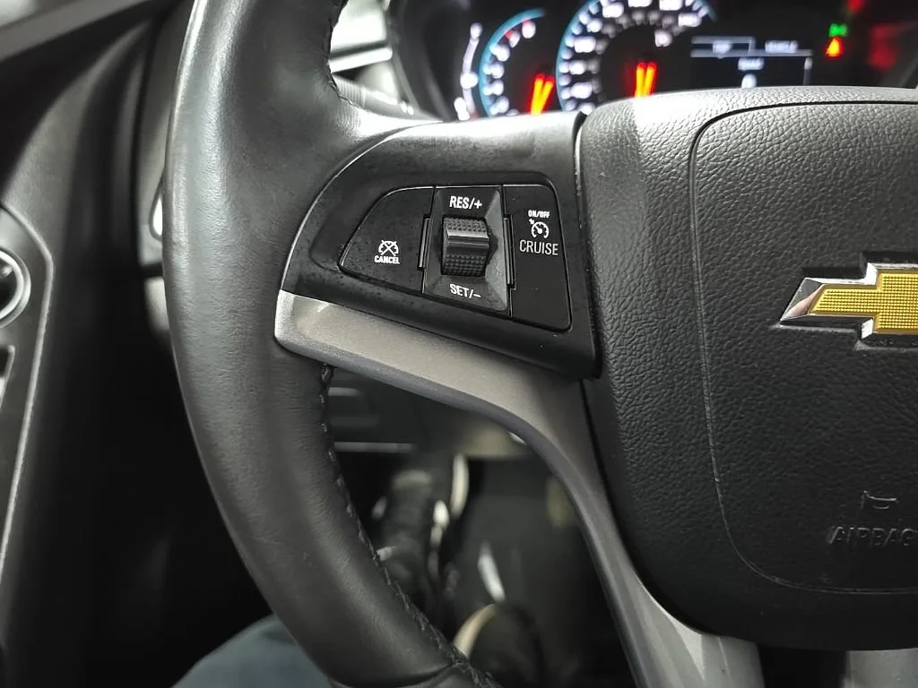 Used 2021 CRIMSON METALLIC Chevrolet LT image 19