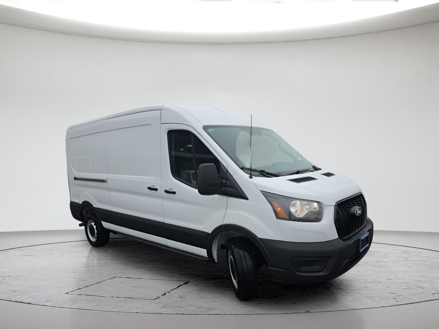 New 2026 Oxford White Ford Cargo Van image 2