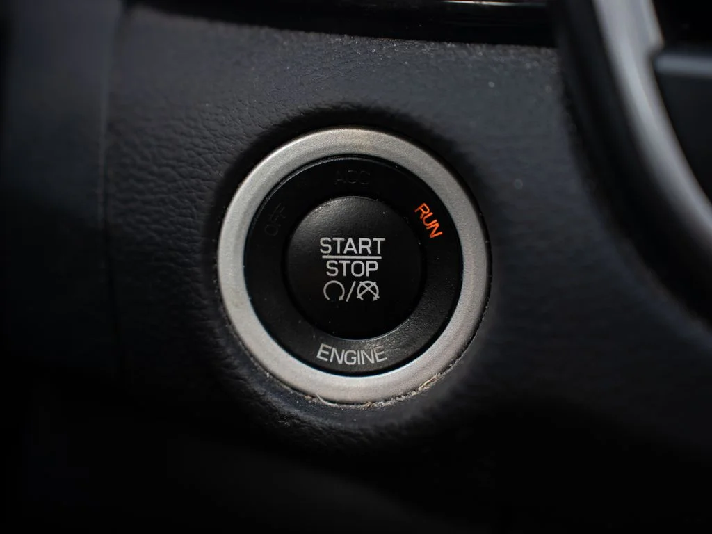 Used 2016 Blue Chrysler C image 28