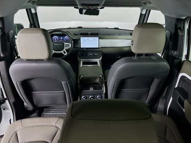 New 2025 White Land Rover S image 23