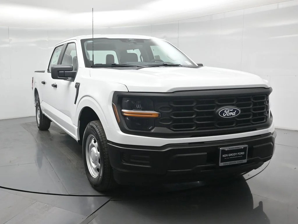 New 2026 Oxford White Ford XL image 21