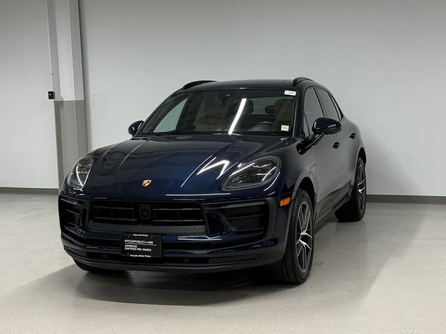 2023 Porsche Macan T