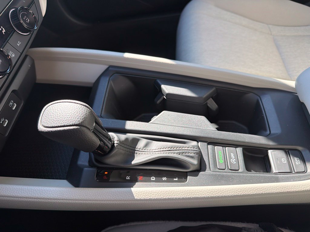 Used 2024 Meteorite Gray Metallic Honda LX image 31