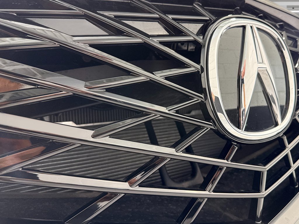 Used 2025 Urban Gray Pearl Acura  image 11
