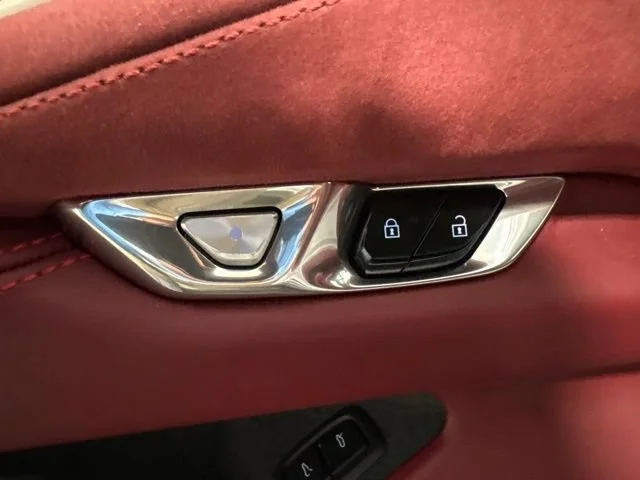 Used 2020 BLADE SILVER METALLIC Chevrolet 3LT image 10
