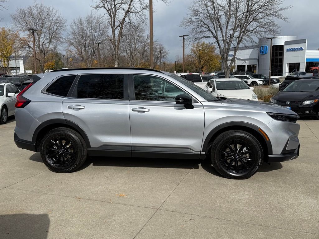 2025 Honda CR-V Hybrid Sport-L photo 3