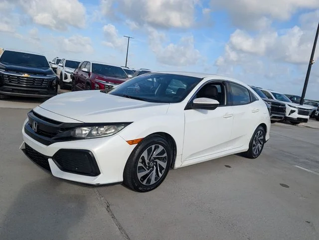 Used 2017  Honda LX image 3