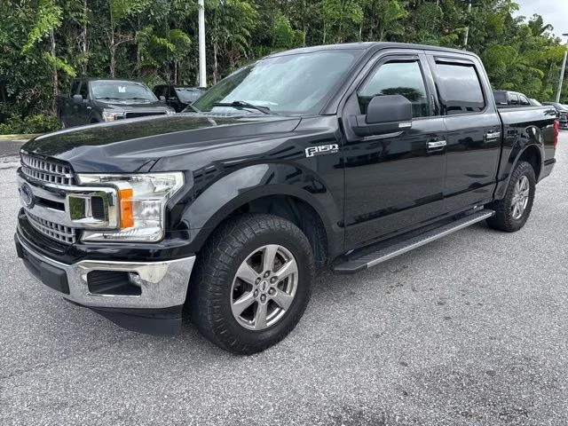 Certified Used 2018 Shadow Black Ford XLT image 30