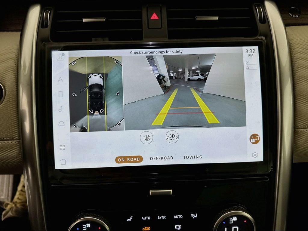 New 2026 Fuji White Land Rover Dynamic SE image 14