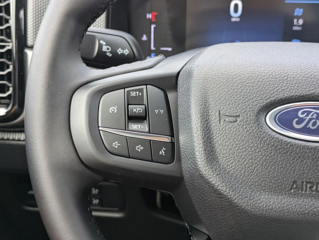 New 2026 Oxford White Ford XLT image 25