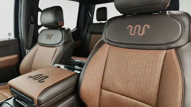 New 2026 Agate Black Metallic Ford King Ranch® image 10