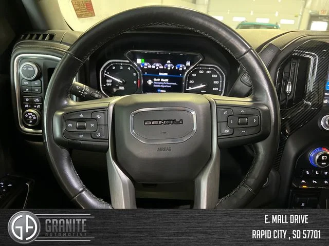 Used 2020 White GMC Denali image 15