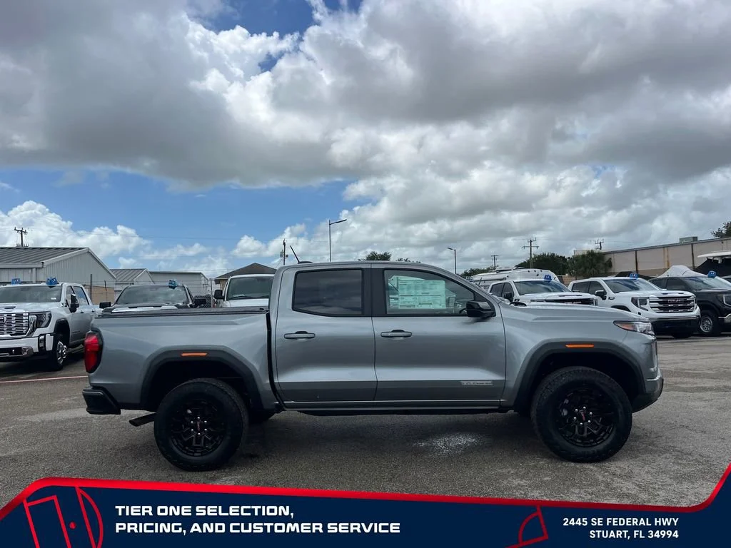 New 2026 Sterling Metallic GMC Elevation image 8