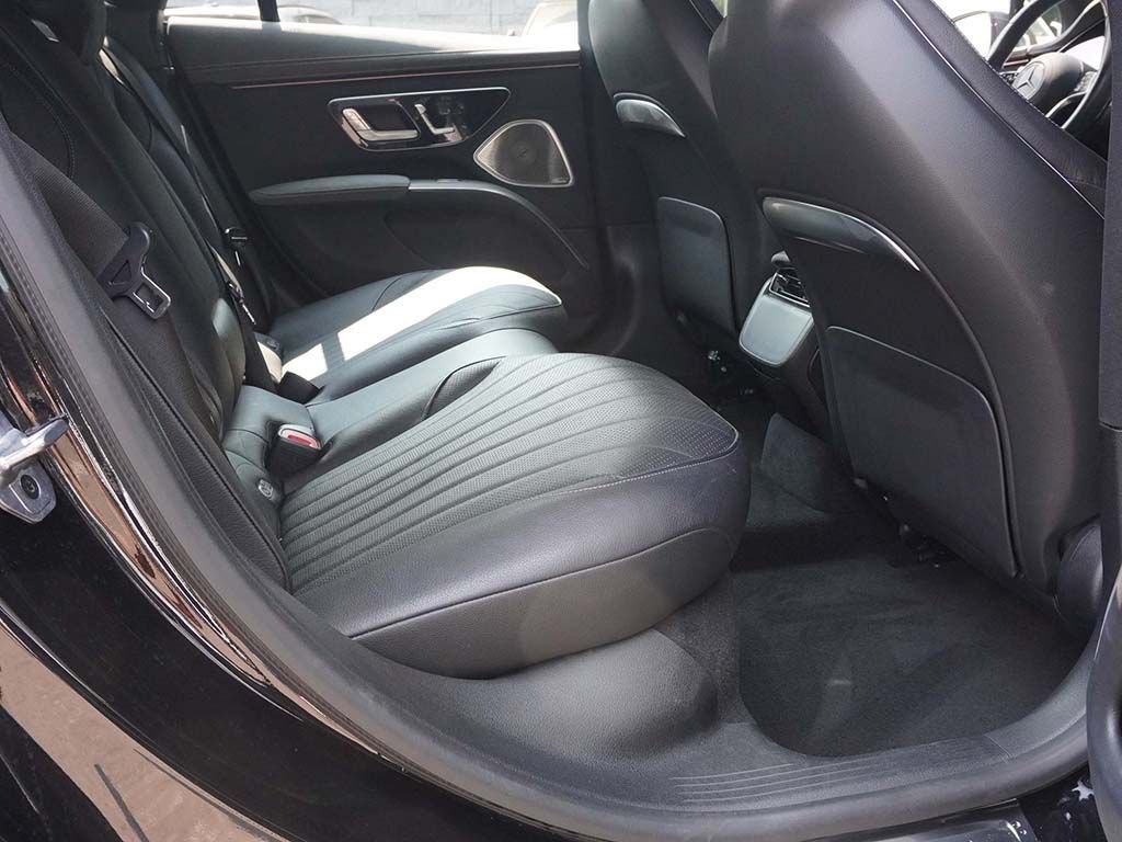 Used 2024 Black Mercedes-Benz 450 image 41