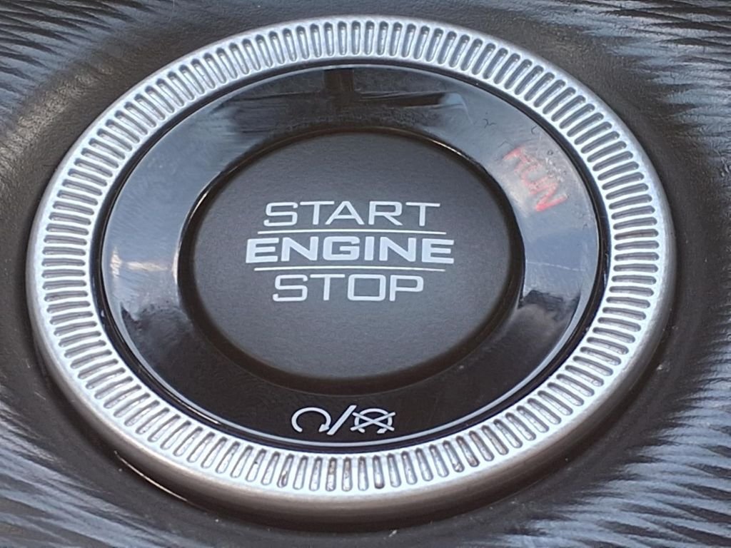 Used 2023 Gray Jeep Altitude image 16
