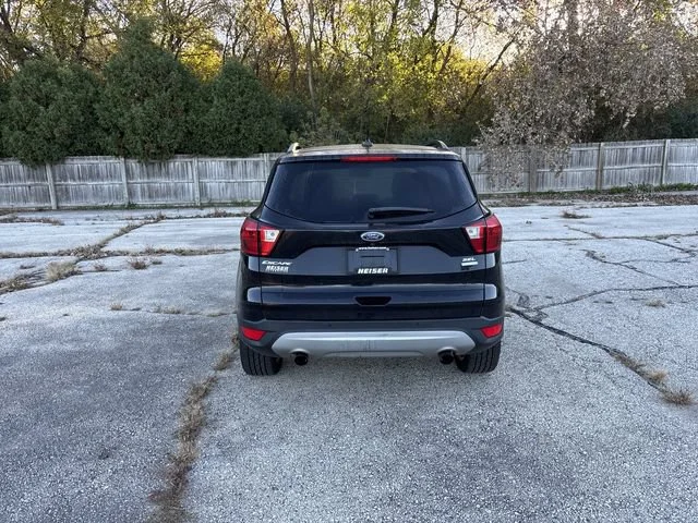 Used 2019 Black Ford SEL image 12