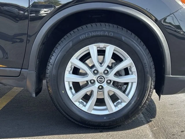 Used 2018 Black Nissan SV image 17