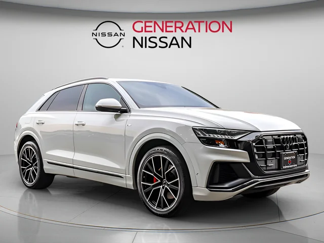 2023 Audi Q8 Prestige AWD photo