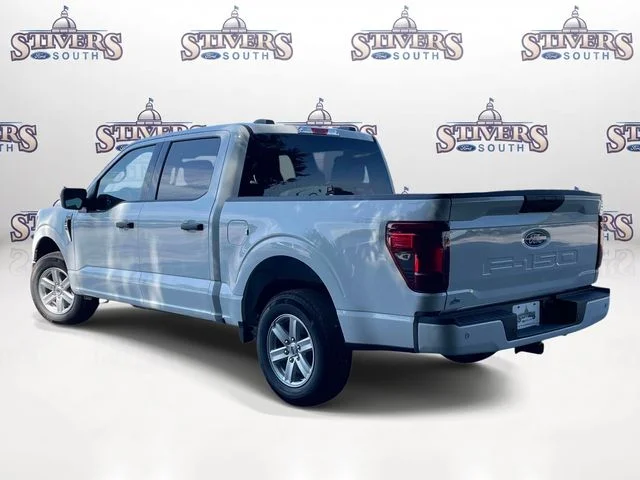 New 2026 White Ford XLT image 4