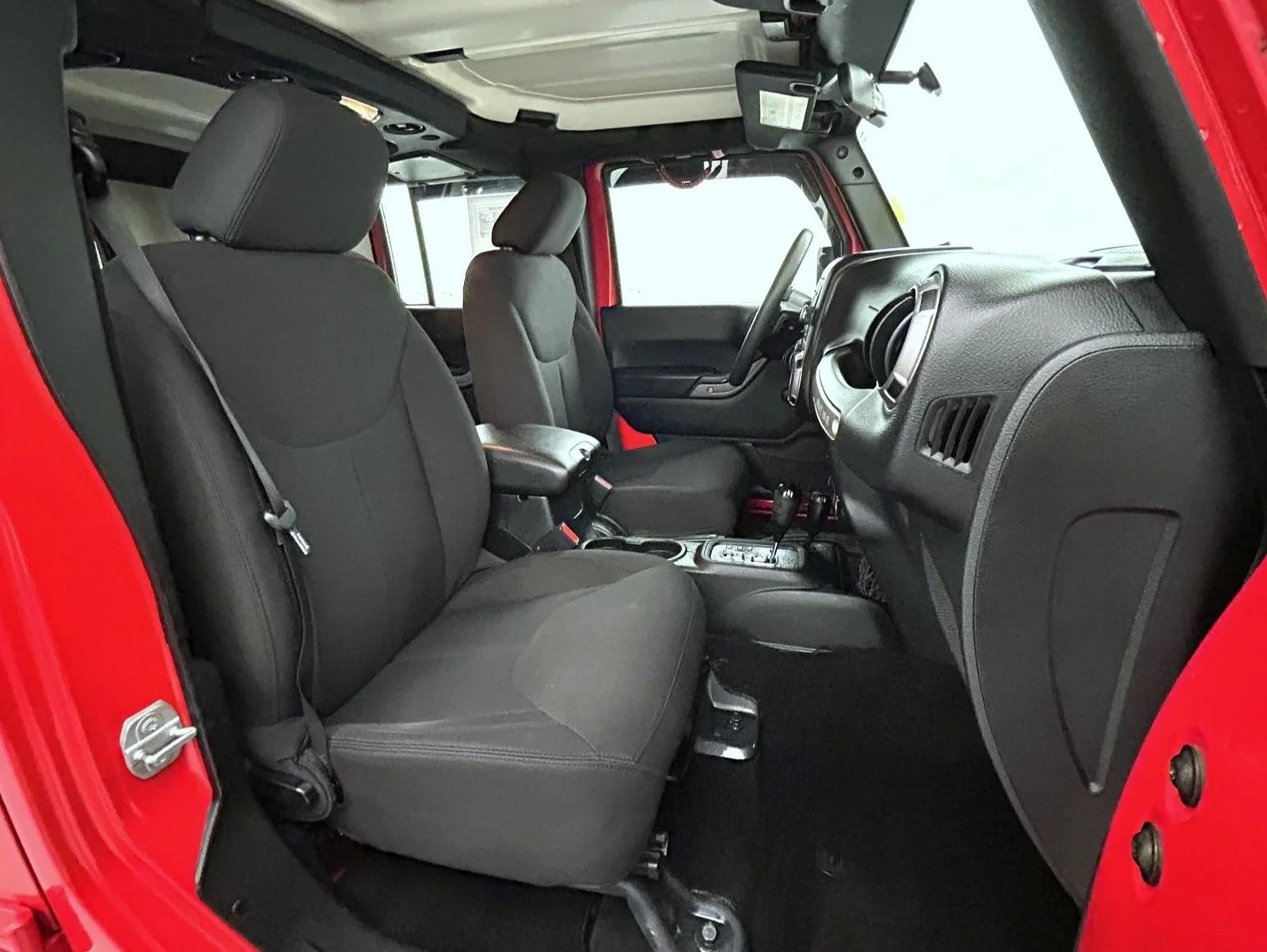 Used 2017 Red Jeep Unlimited Sport image 15