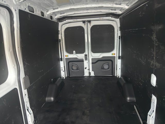 Used 2024 White Ford  image 24