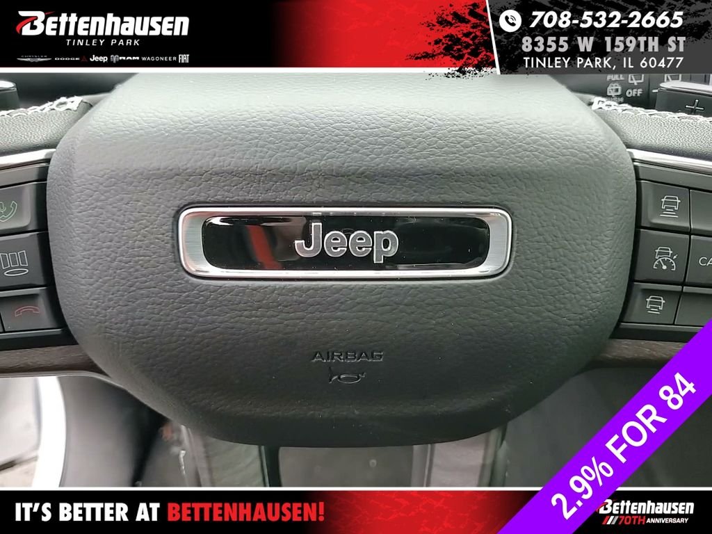 New 2026 Bright White Clear-Coat Exterior Paint Jeep Altitude image 17