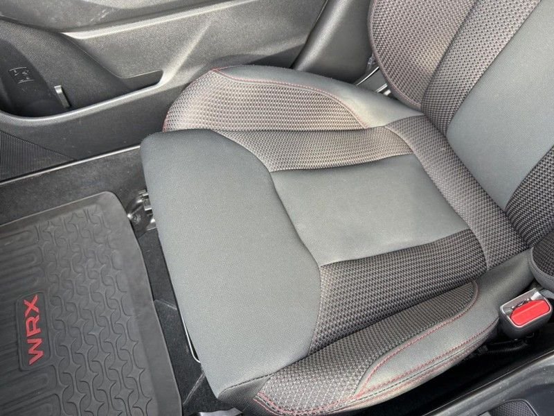 Used 2023 Ice Silver Metallic Subaru Premium image 27