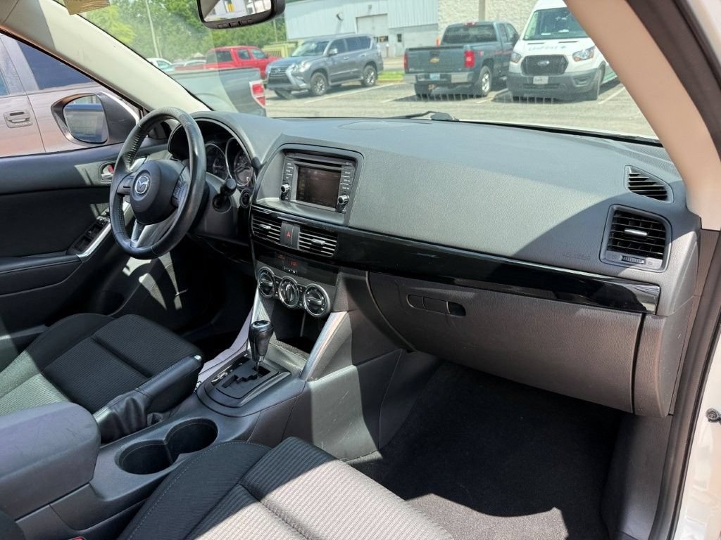 Used 2014 White Mazda Touring image 21