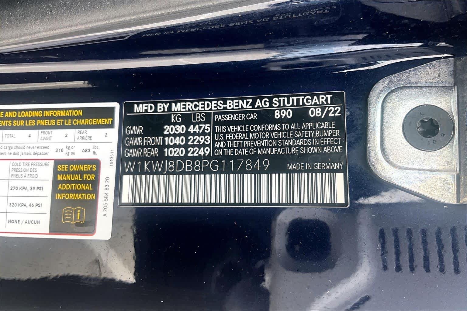 Used 2023 Lunar Blue Metallic Mercedes-Benz C 300 image 29