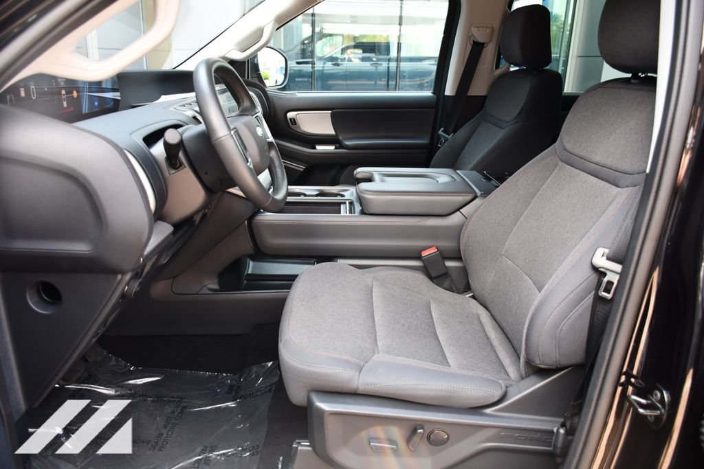 2025 Ford Expedition Active - Photo 22