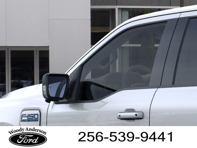 2025 Ford F-150 Lightning Flash - Photo 20