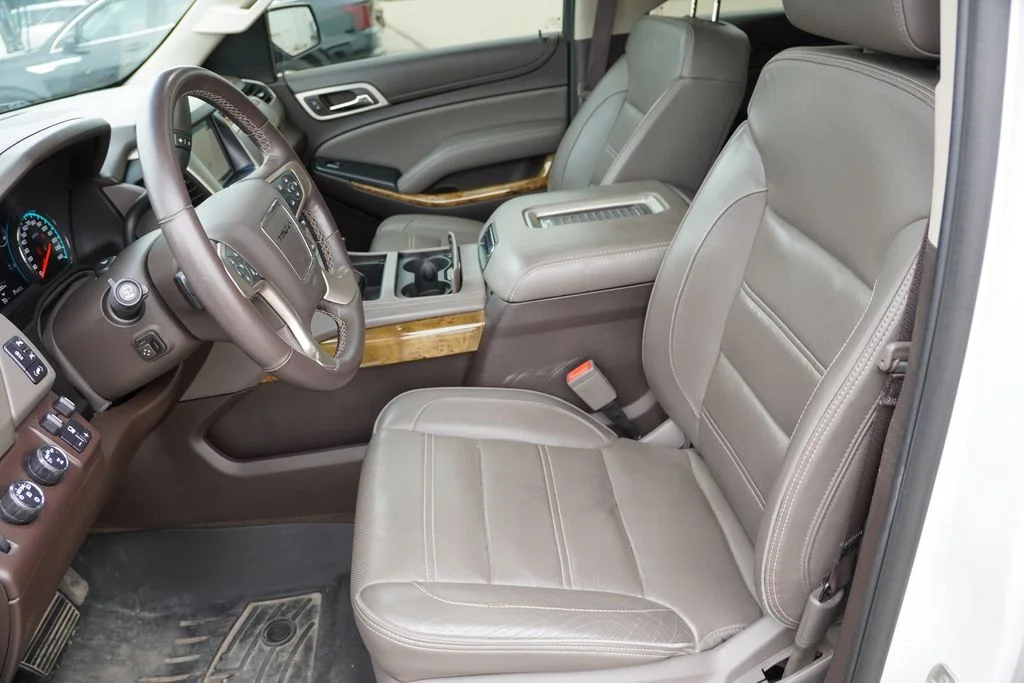 Used 2017 White GMC Denali image 7