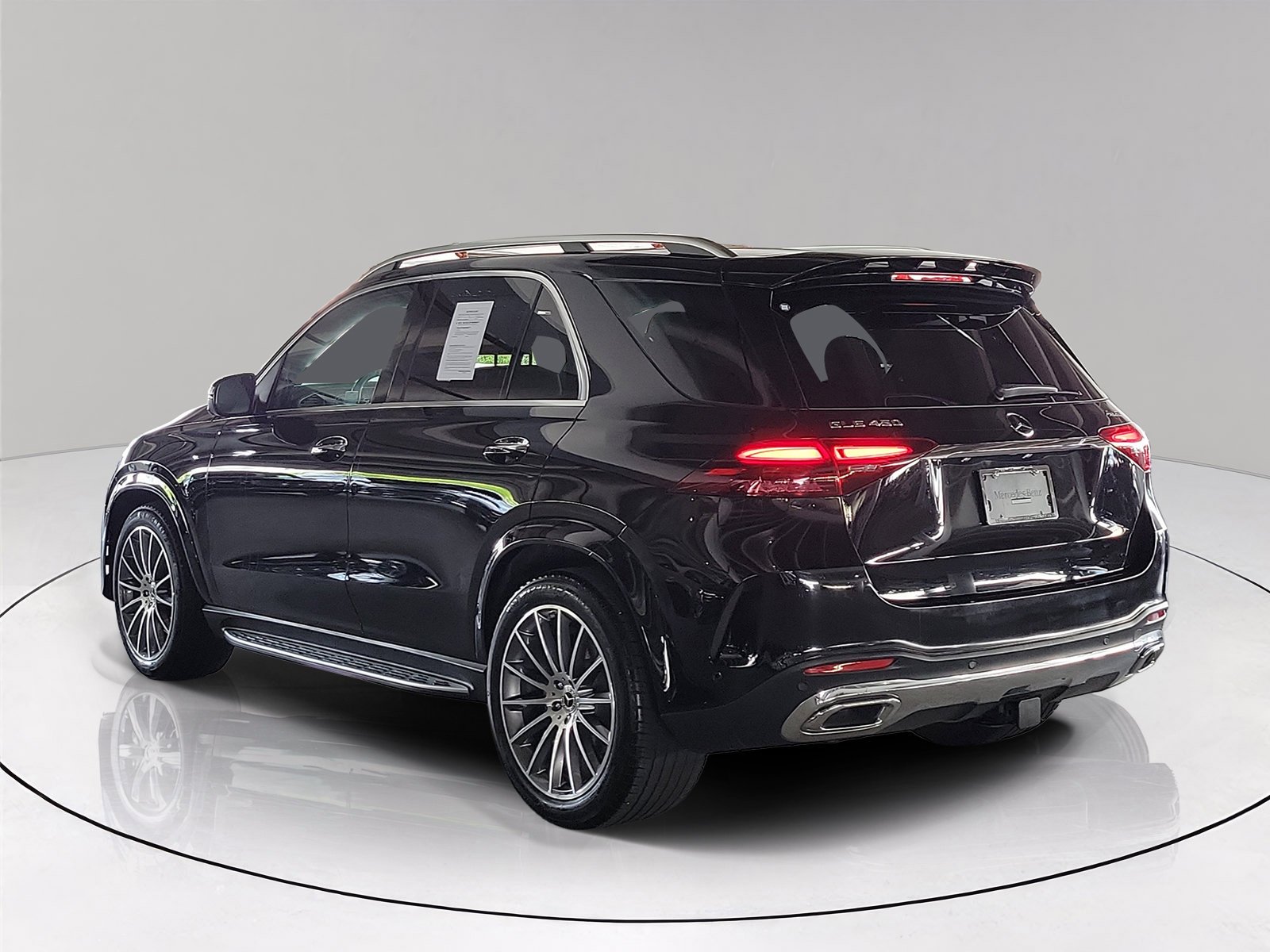 Certified Used 2024 Obsidian Black Metallic Mercedes-Benz GLE 450 image 4