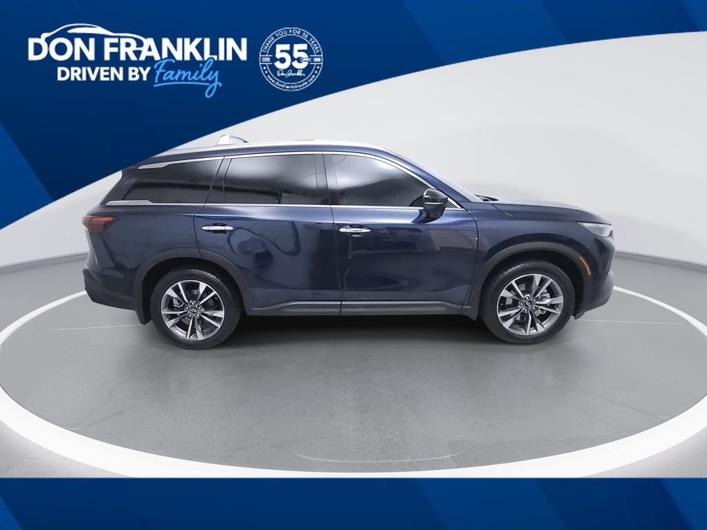 2023 INFINITI QX60 LUXE