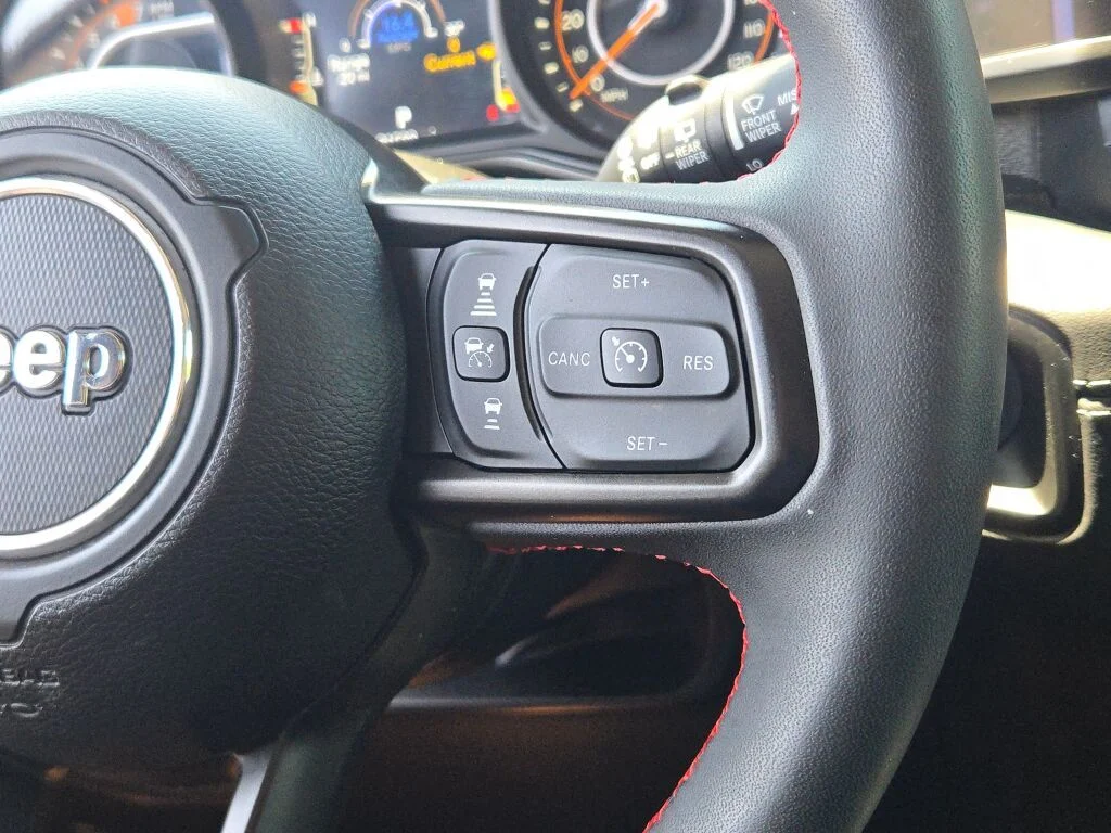 Used 2024 Gray Jeep Rubicon image 24