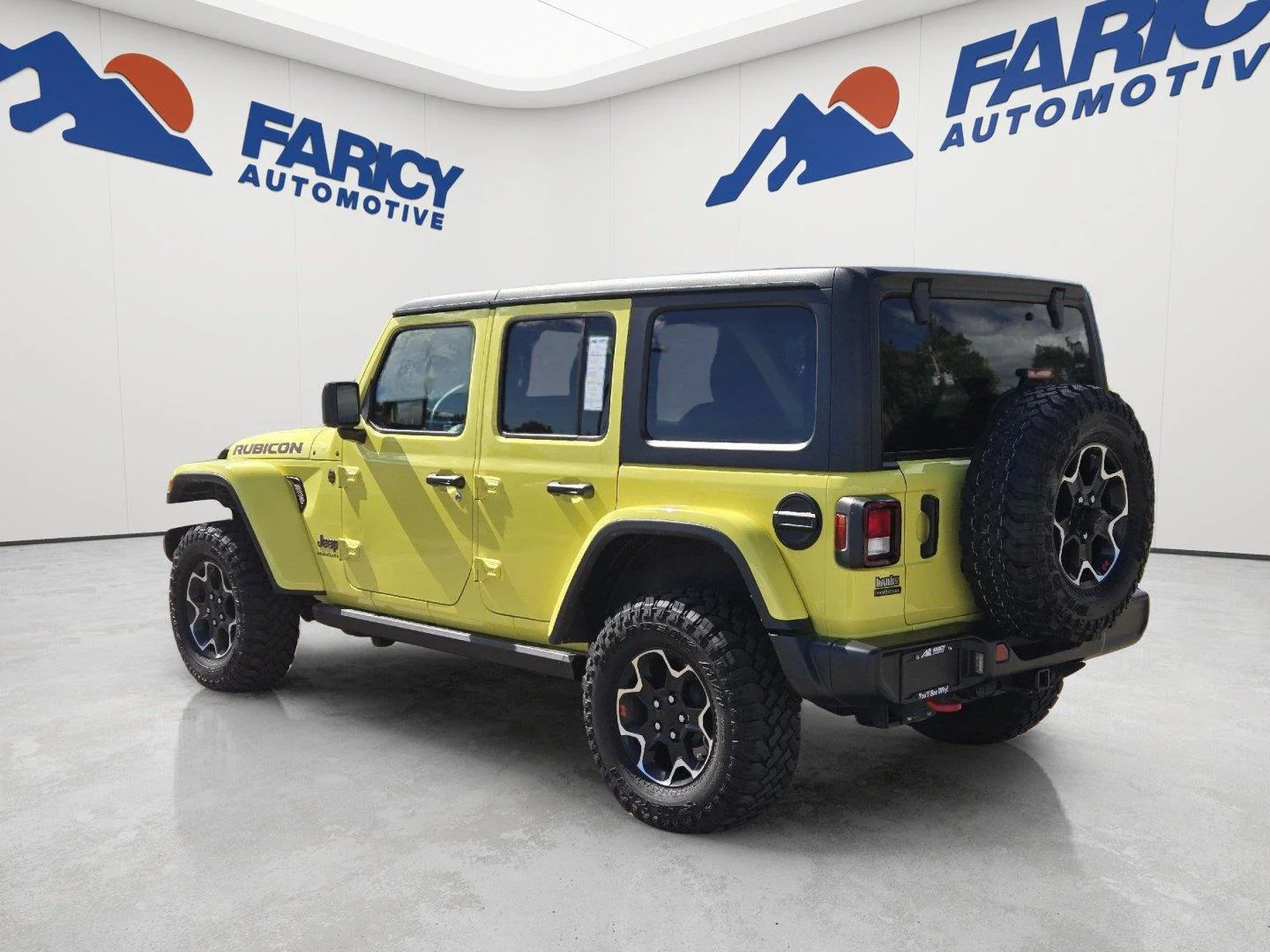 Used 2023 High Velocity Clearcoat Jeep Rubicon image 8