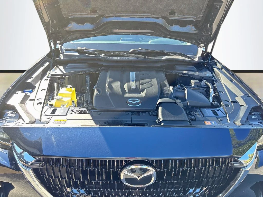 Certified Used 2024 Crystal Blue Mazda Preferred image 32