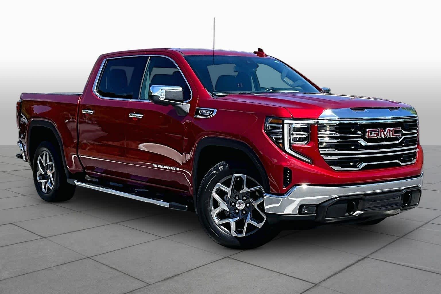 Used 2023 Volcanic Red Tintcoat GMC SLT image 3
