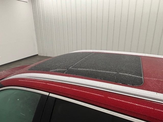 Used 2022 Red Nissan SV image 8