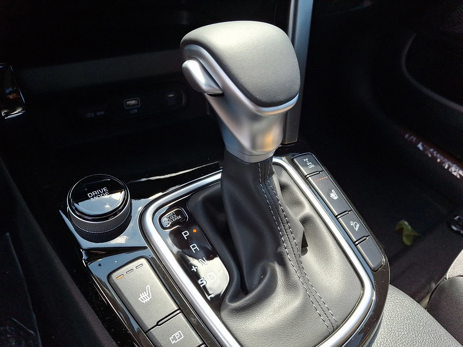 New 2026 Steel Gray Kia S image 7