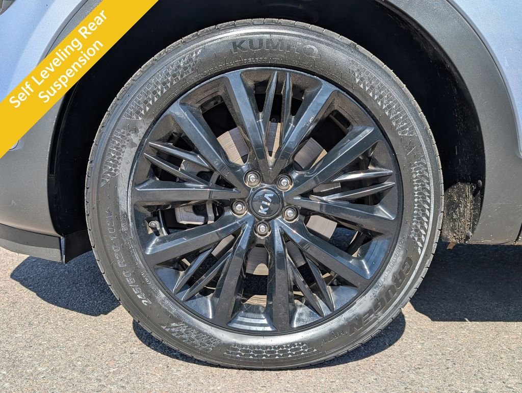 Used 2021 Silver Kia SX image 12