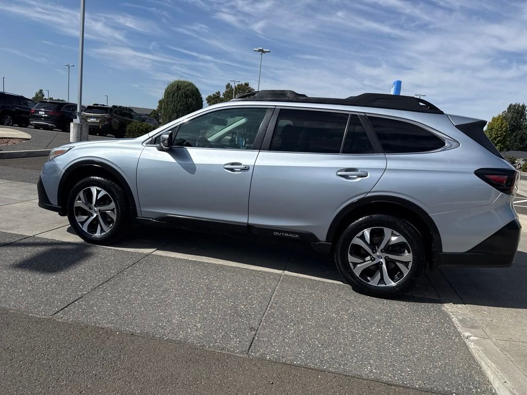 Used 2020 Ice Silver Metallic Subaru Limited image 12