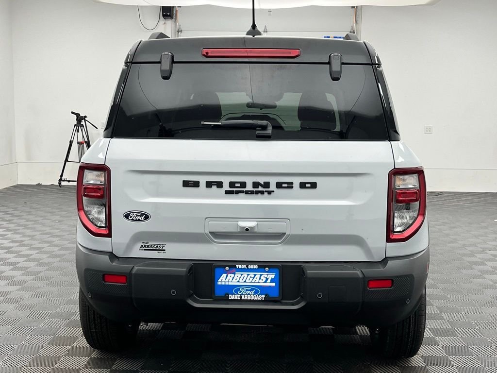 New 2026 White Ford Big Bend image 9