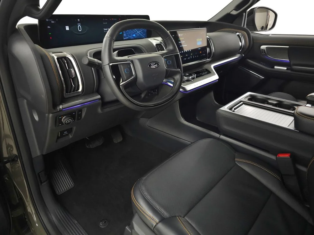 Used 2025 Green Ford Tremor image 18