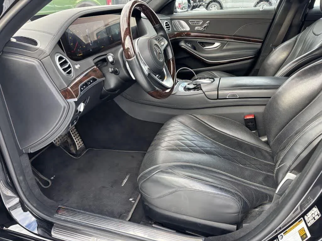 Used 2020 Obsidian Black Metallic Mercedes-Benz S 560 image 8