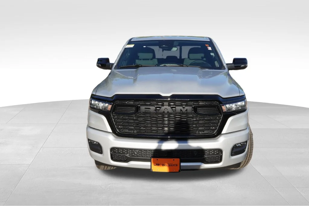 New 2027 Silver Zynith Exterior Paint RAM Big Horn image 8