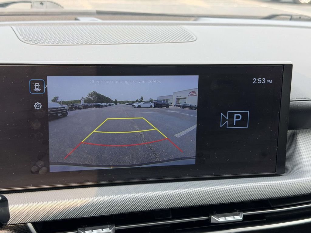 Used 2025 Gray Hyundai SEL image 4