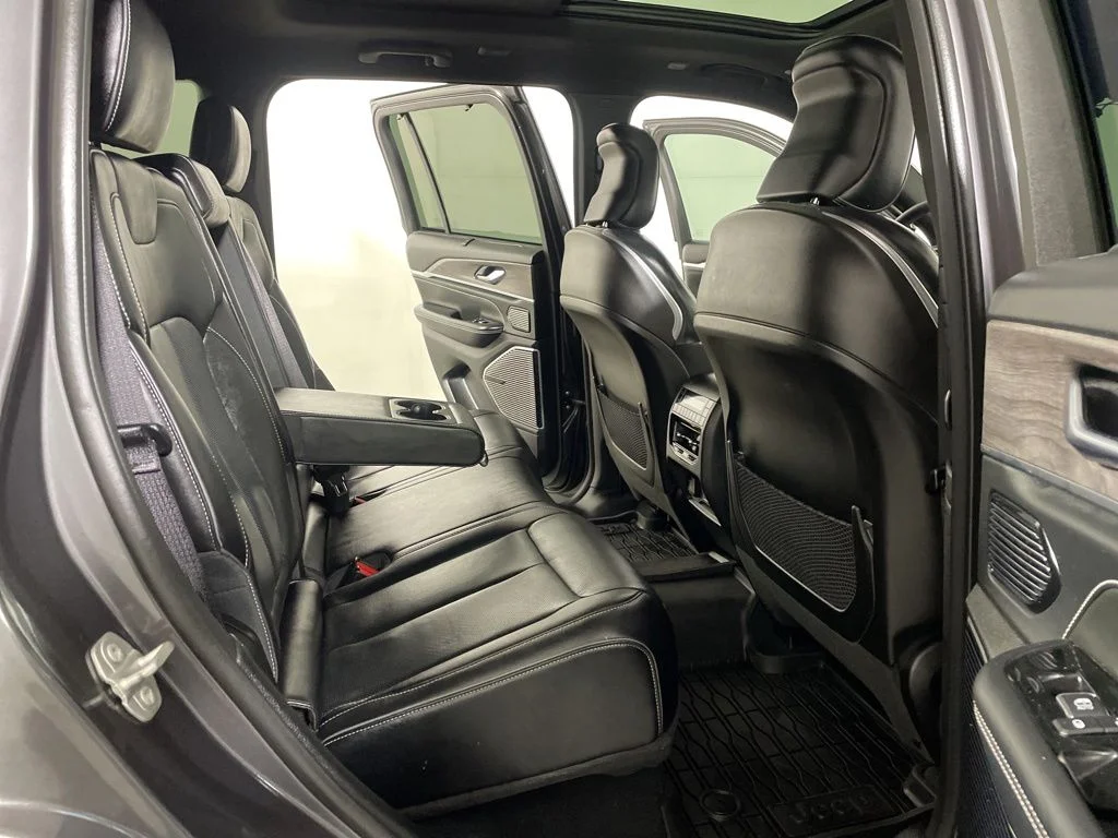 Used 2022 Gray Metallic Jeep Overland 4xe image 22