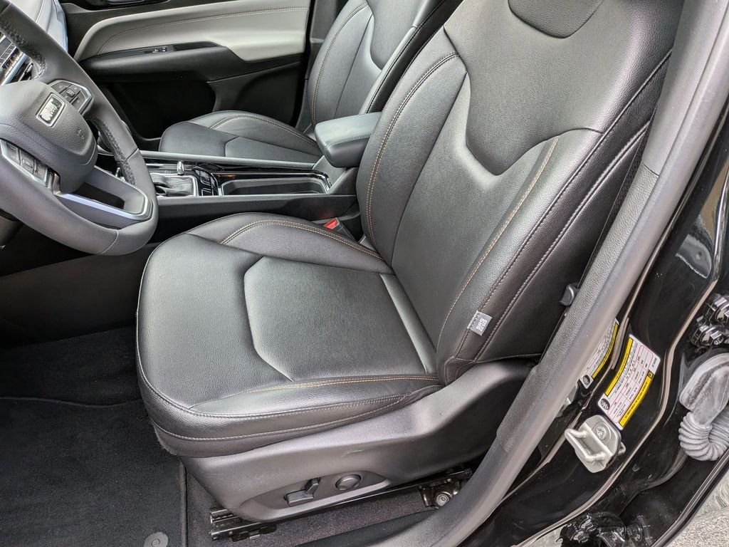 Used 2024 Black Jeep Limited image 20