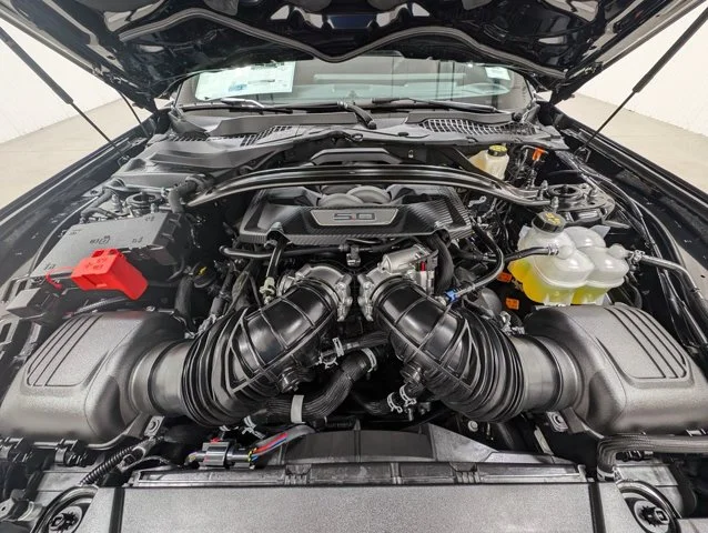 2025 Ford Mustang GT Premium Convertible - Photo 22